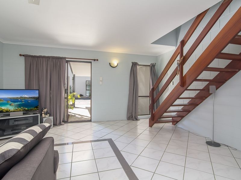 5/501 Varley Street, Yorkeys Knob QLD 4878