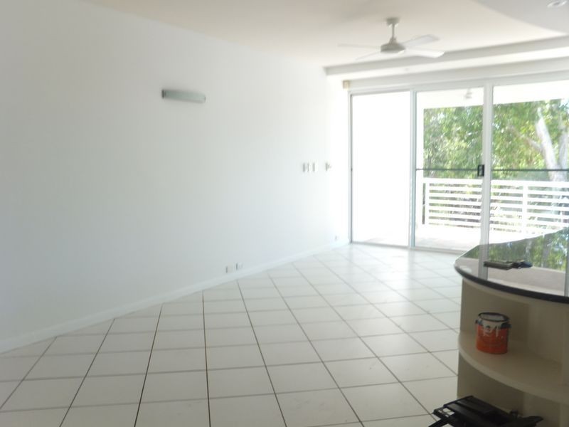 16/2 Deauville Close, Yorkeys Knob QLD 4878