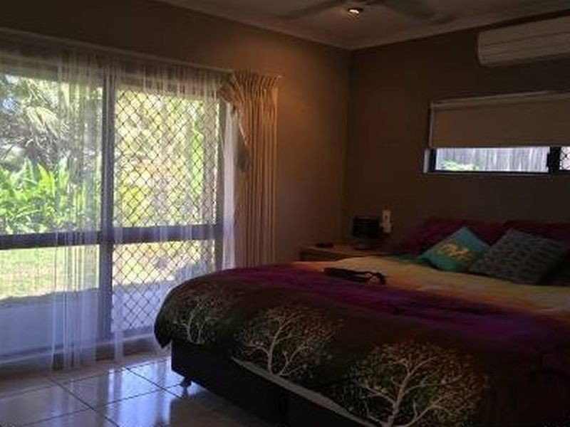 9 Manly Close, Kewarra Beach QLD 4879