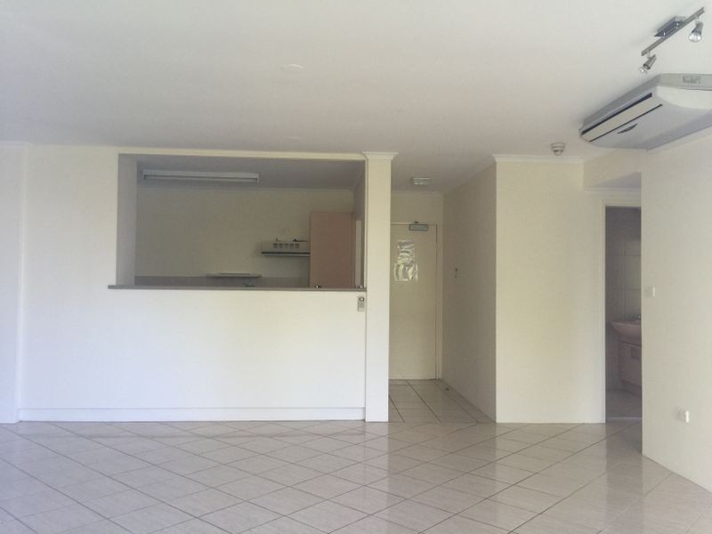 337A/305 CORAL COAST DRIVE, Palm Cove QLD 4879