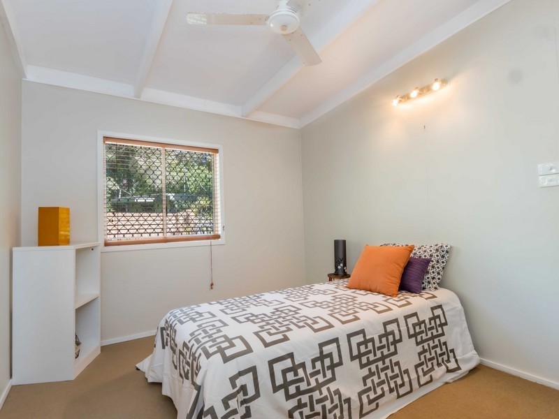 1 Caddy Street, Yorkeys Knob QLD 4878