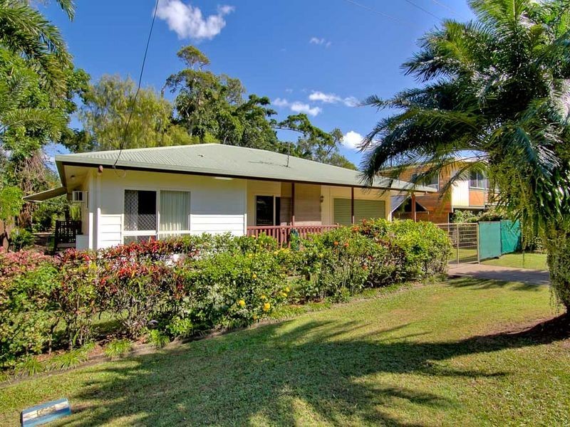 17 Atherton Street, Yorkeys Knob QLD 4878