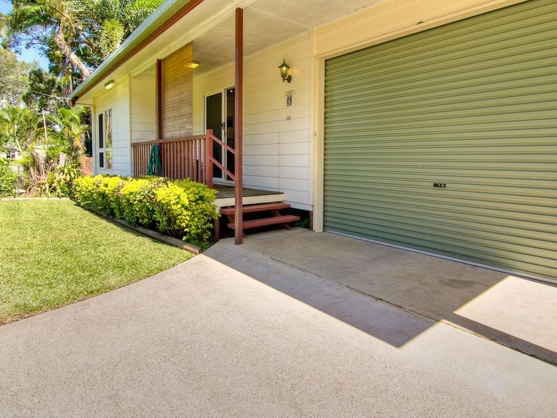 17 Atherton Street, Yorkeys Knob QLD 4878