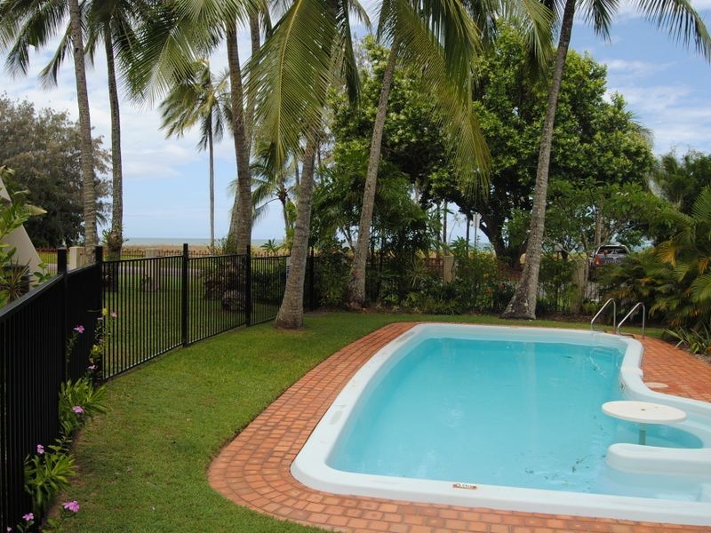 7/35 Sims Esplanade, Yorkeys Knob QLD 4878