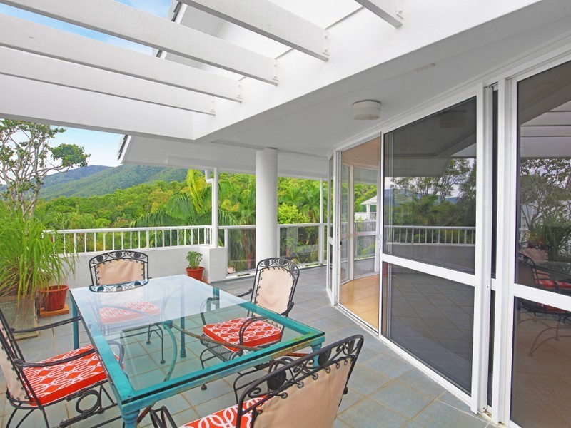 147/419 Coral Coast Drive, Palm Cove QLD 4879