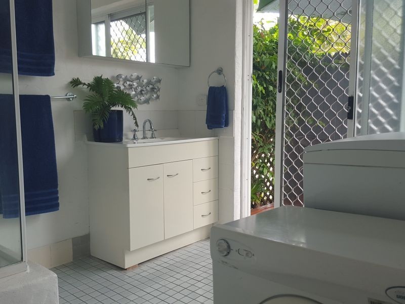 1/513 Varley Street, Yorkeys Knob QLD 4878