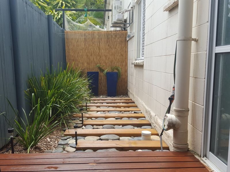 1/513 Varley Street, Yorkeys Knob QLD 4878