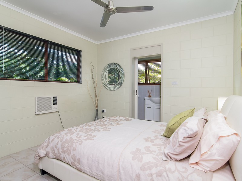 31 Jessie Close, Yorkeys Knob QLD 4878