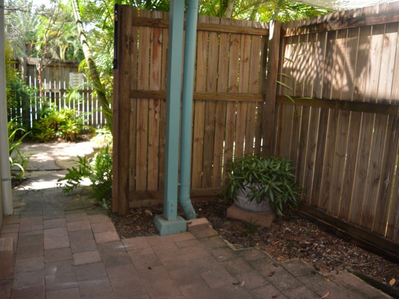 Unit 1/528 Varley Street, Yorkeys Knob QLD 4878