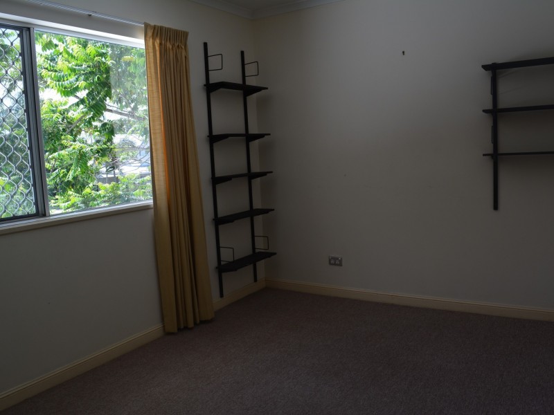 Unit 1/528 Varley Street, Yorkeys Knob QLD 4878