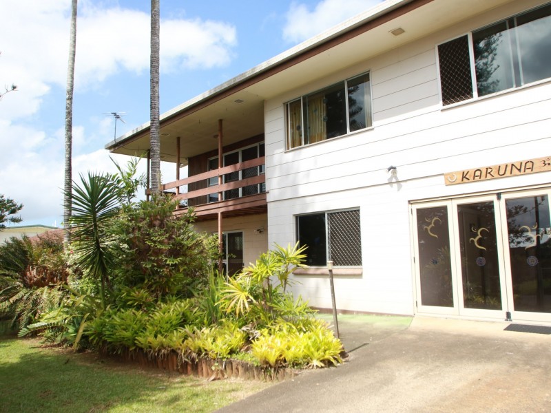 29 Carroo Street, Bayview Heights QLD 4868