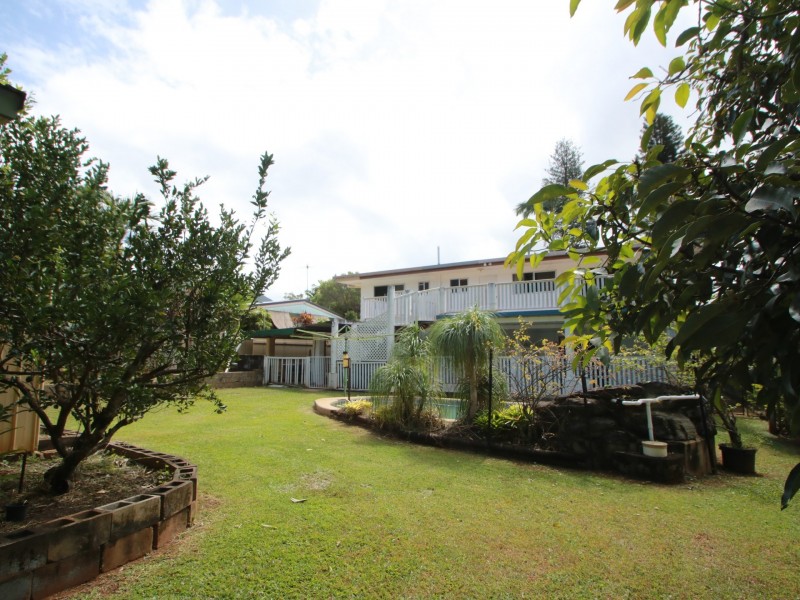 29 Carroo Street, Bayview Heights QLD 4868