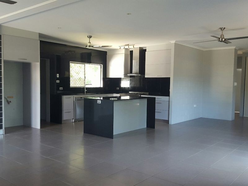 165 Loridan Drive, Brinsmead QLD 4870