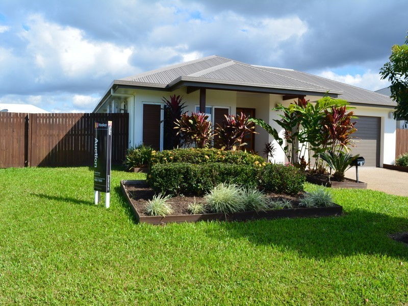 4 Chandos Brace, Smithfield QLD 4878