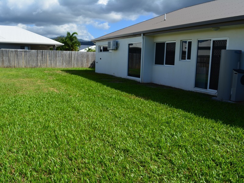 4 Chandos Brace, Smithfield QLD 4878