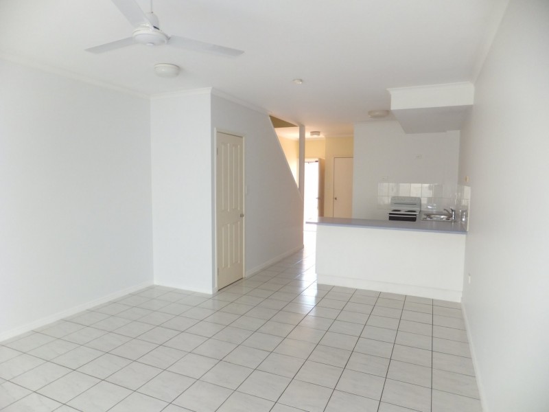 7/531 Varley Street, Yorkeys Knob QLD 4878