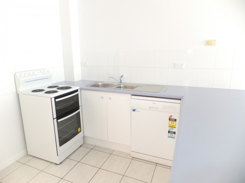 7/531 Varley Street, Yorkeys Knob QLD 4878