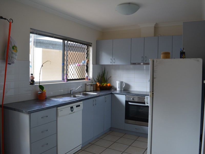 1/534 Varley Street, Yorkeys Knob QLD 4878