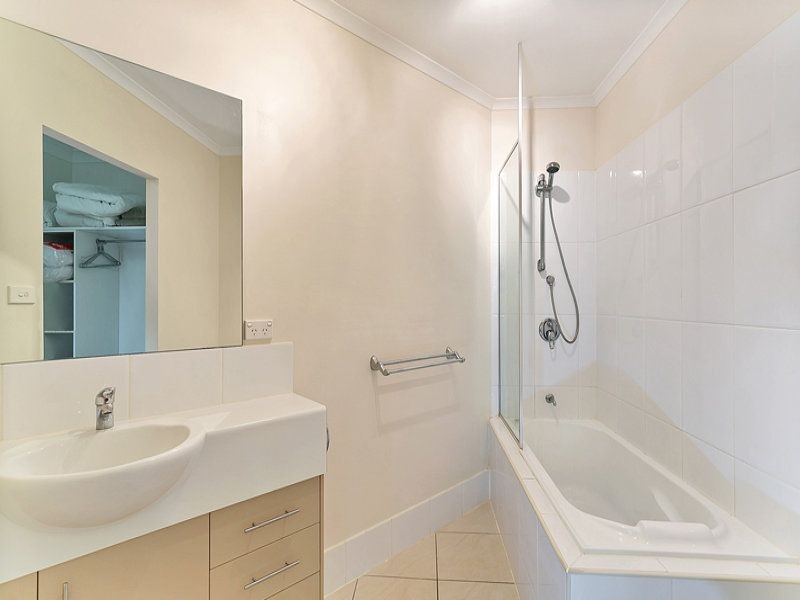 10/14-16 Adair Street, Yorkeys Knob QLD 4878