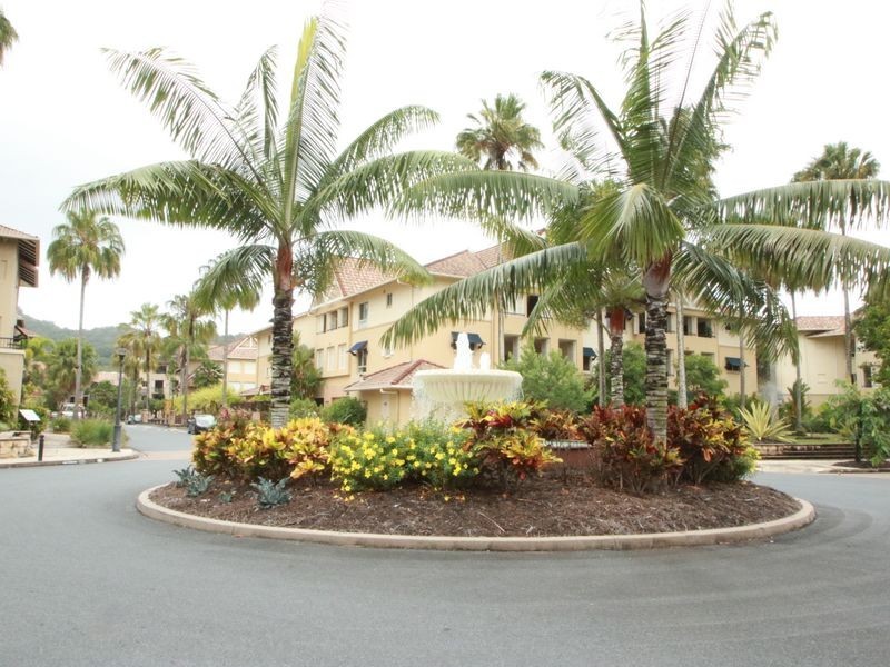 108/2 Greenslopes Street, Cairns QLD 4870