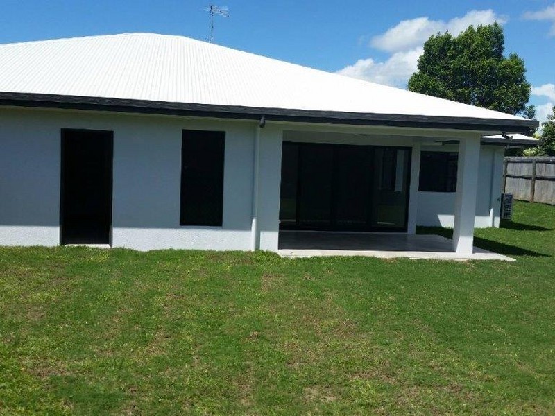 11 Newberry Street, Smithfield QLD 4878