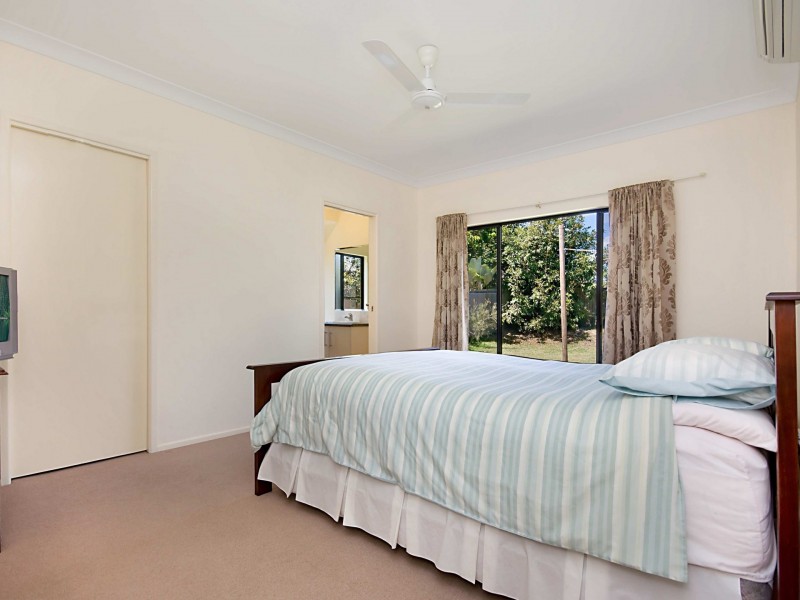 14 Chystanthus Street, Trinity Park QLD 4879