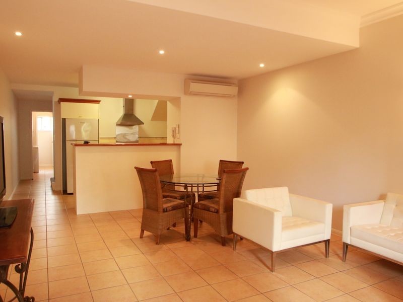 108/2 Greenslopes Street, Cairns North QLD 4870