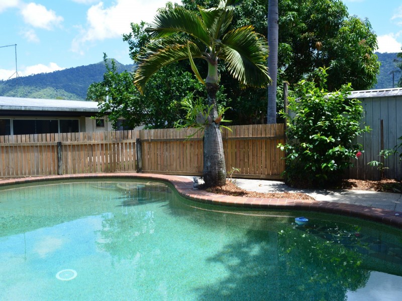 6 Elliver Street, Smithfield QLD 4878