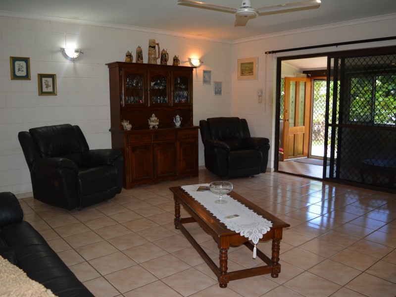 6 Elliver Street, Smithfield QLD 4878