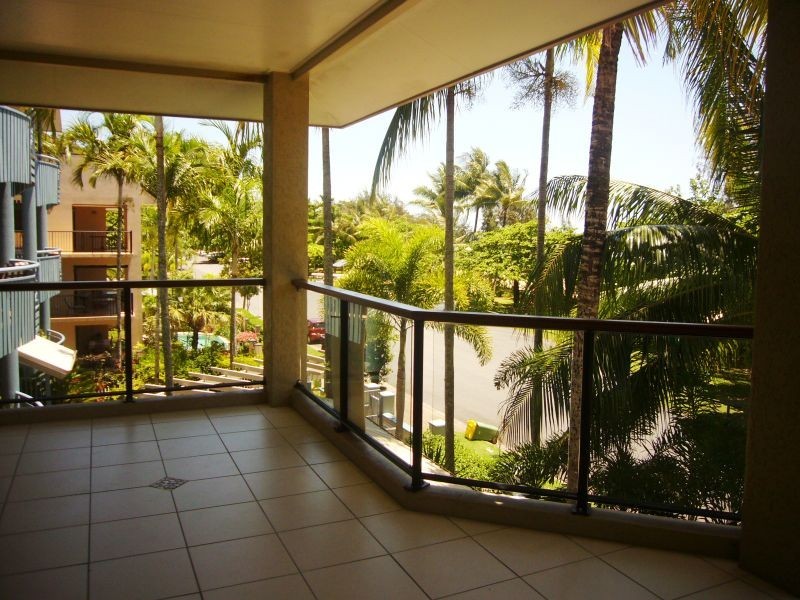 5/73 Sims Esplanade, Yorkeys Knob QLD 4878