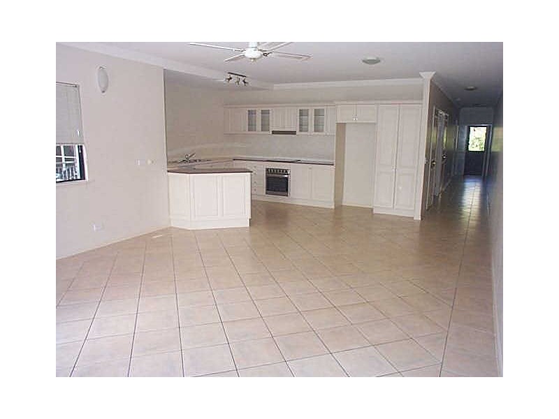 5/65 Sims Esplanade, Yorkeys Knob QLD 4878