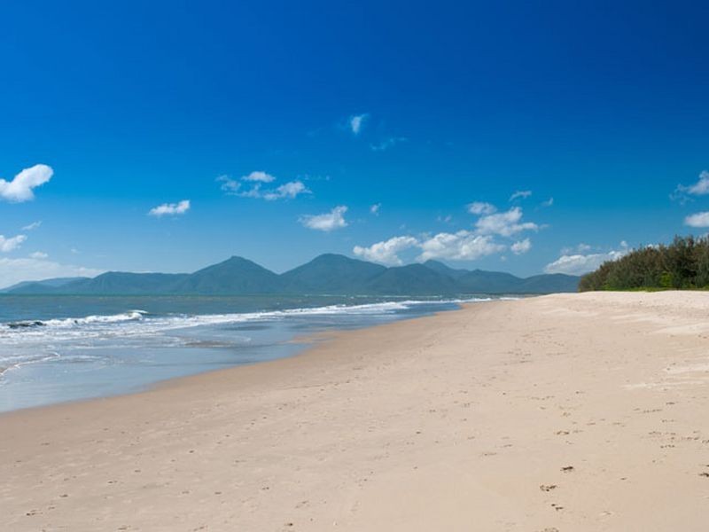 5/65 Sims Esplanade, Yorkeys Knob QLD 4878