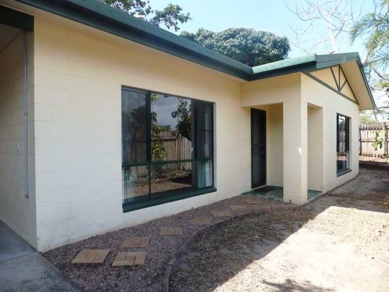 36 Wattle Street, Yorkeys Knob QLD 4878