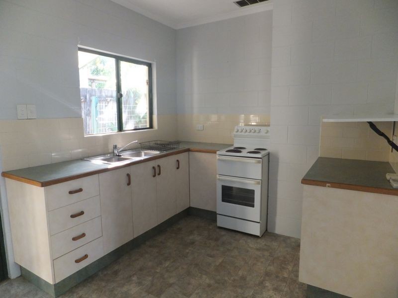 36 Wattle Street, Yorkeys Knob QLD 4878