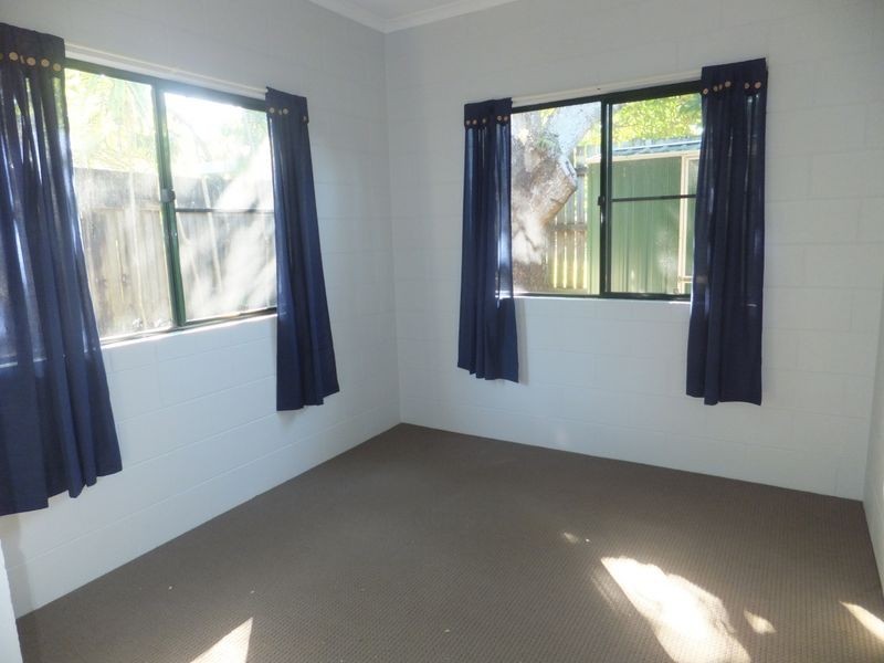 36 Wattle Street, Yorkeys Knob QLD 4878