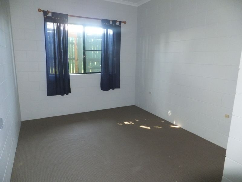 36 Wattle Street, Yorkeys Knob QLD 4878