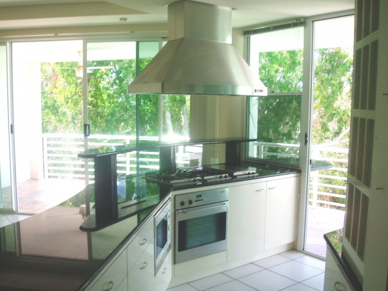 22/2 Deauville Close, Yorkeys Knob QLD 4878