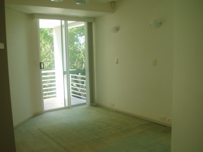 22/2 Deauville Close, Yorkeys Knob QLD 4878