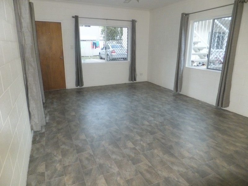 7/527 Varley Street, Yorkeys Knob QLD 4878