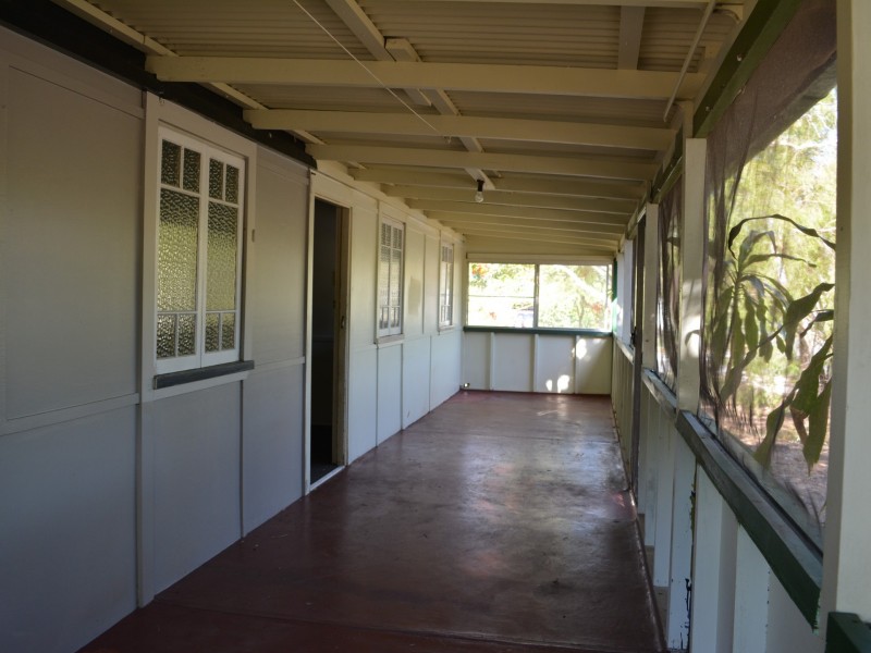 32 Rutherford Street, Yorkeys Knob QLD 4878