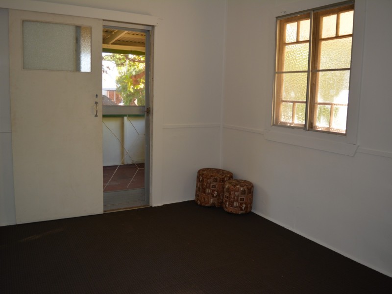 32 Rutherford Street, Yorkeys Knob QLD 4878