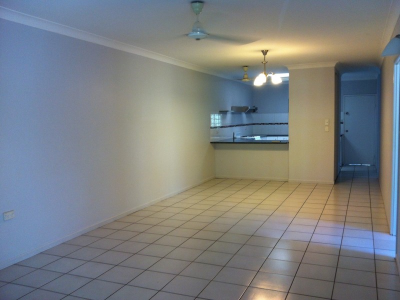 2/42 Johnson Street, Yorkeys Knob QLD 4878