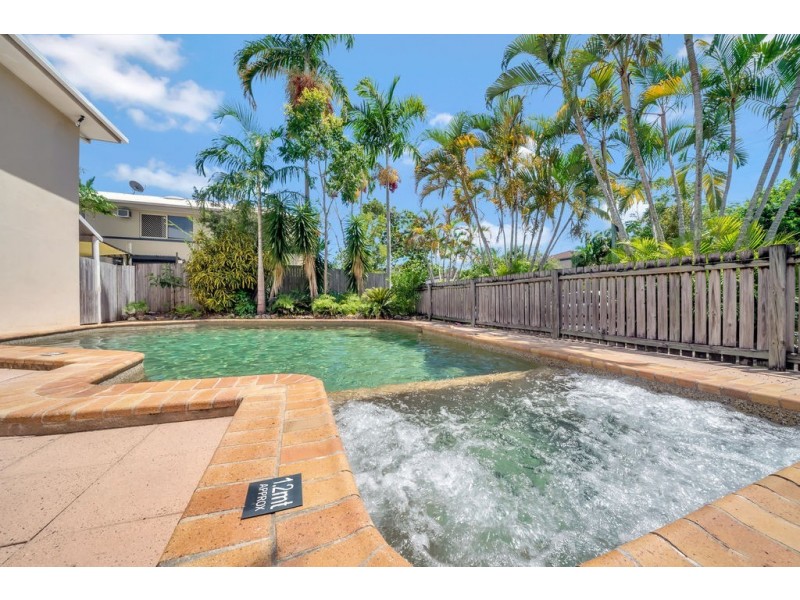 9/33-35 Fairweather Street, Yorkeys Knob QLD 4878