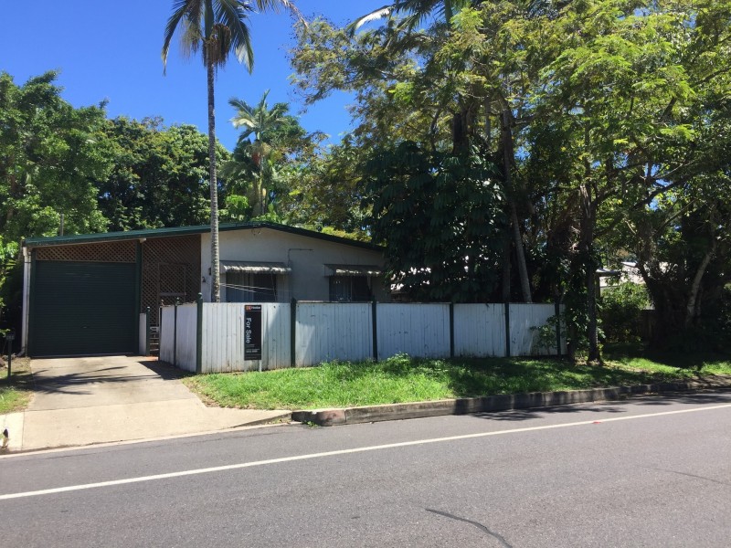 152 Greenslopes Street, Edge Hill QLD 4870