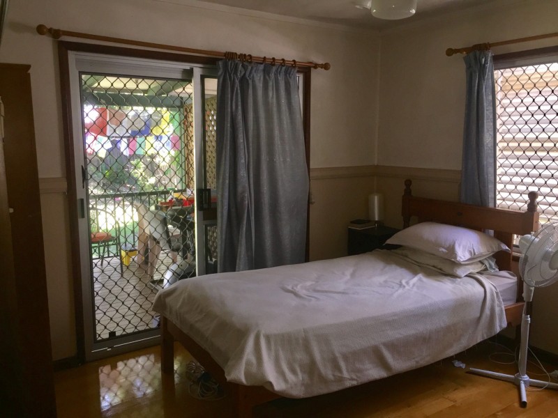 152 Greenslopes Street, Edge Hill QLD 4870