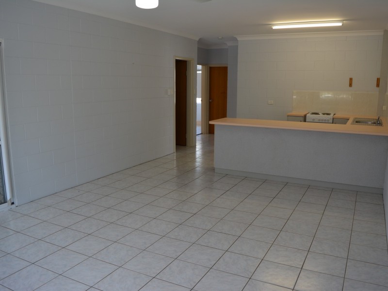 5/527 Varley Street, Yorkeys Knob QLD 4878
