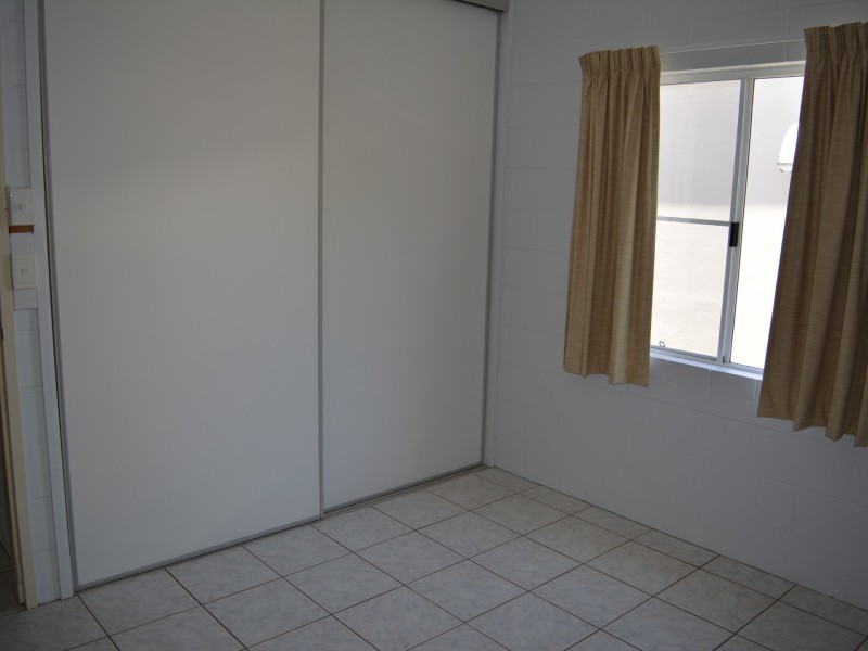 5/527 Varley Street, Yorkeys Knob QLD 4878