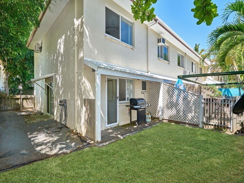 9/21-23 Fairweather Street, Yorkeys Knob QLD 4878