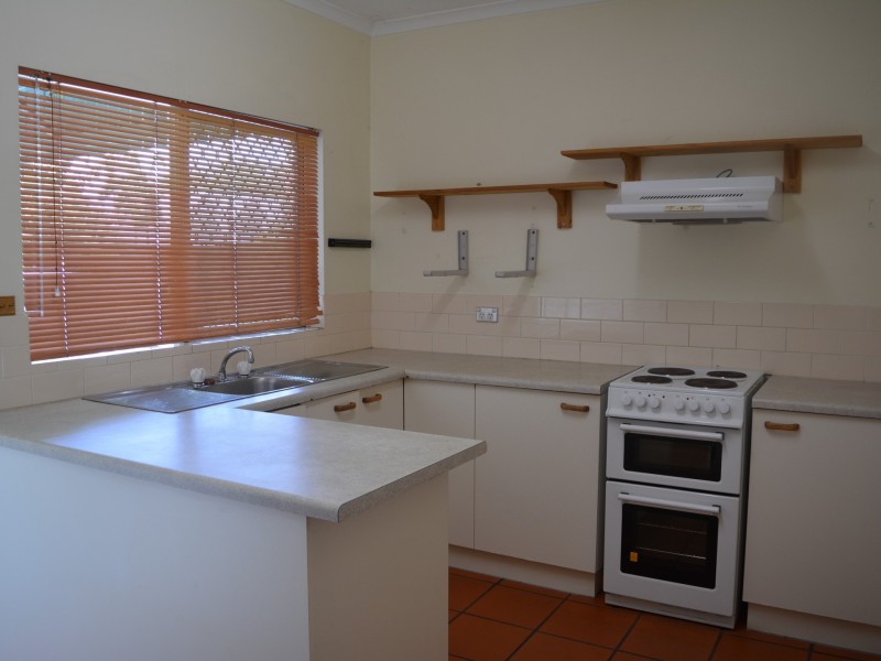 1/528 Varley Street, Yorkeys Knob QLD 4878