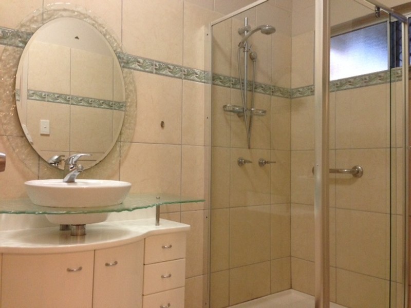 2/1 Josephine Close, Yorkeys Knob QLD 4878